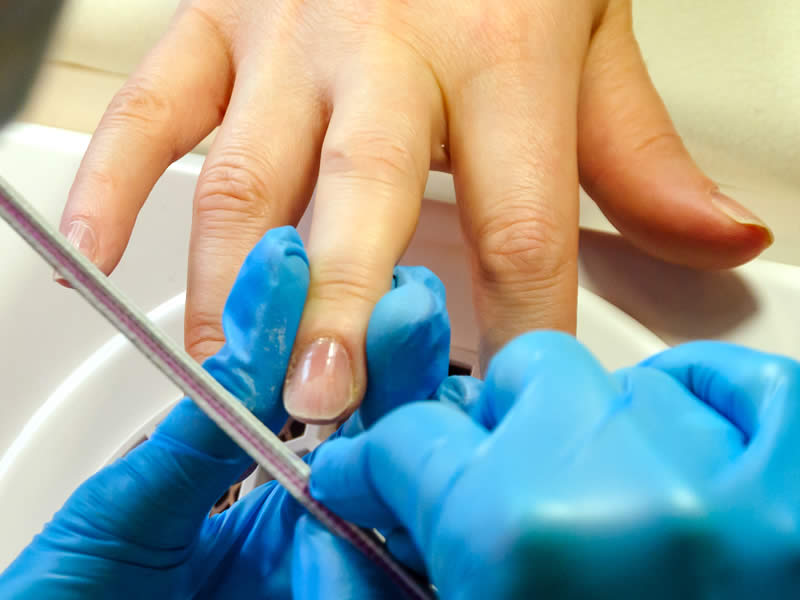 Cuidados médicos para unhas