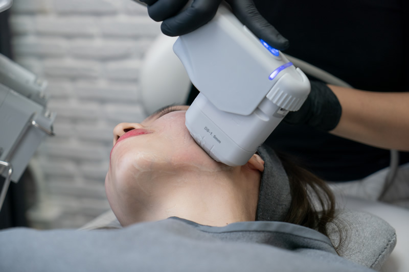 Ultrassom micro e macrofocado